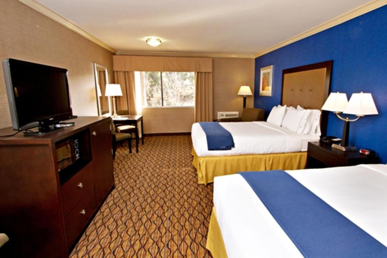 Holiday Inn Express Port Hueneme Zimmer foto